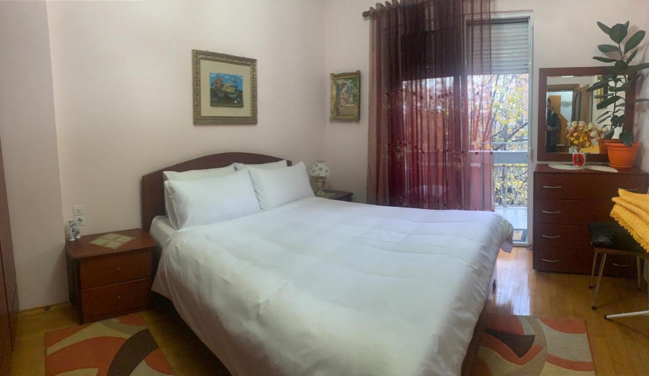 Korca Central Flat Bagian luar foto