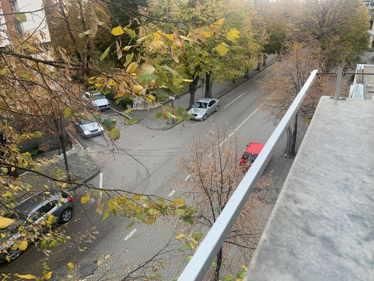 Korca Central Flat Bagian luar foto
